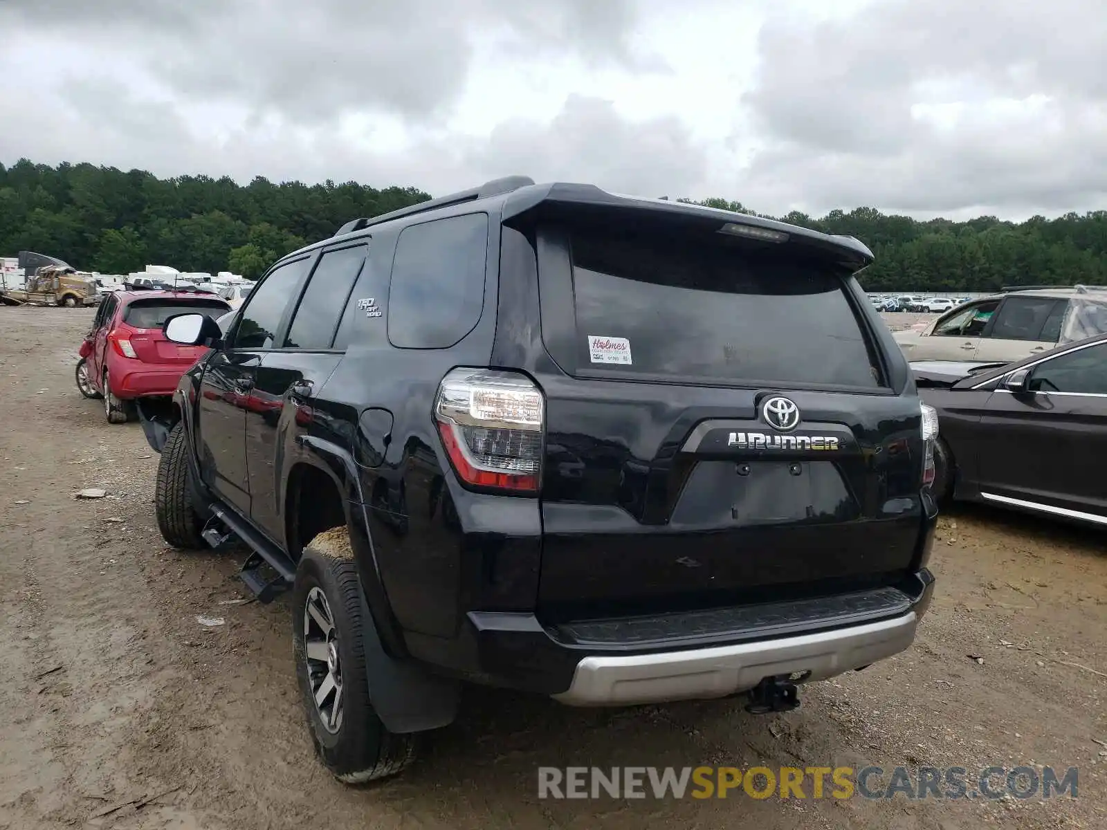 3 Photograph of a damaged car JTEBU5JR3L5828182 TOYOTA 4RUNNER 2020