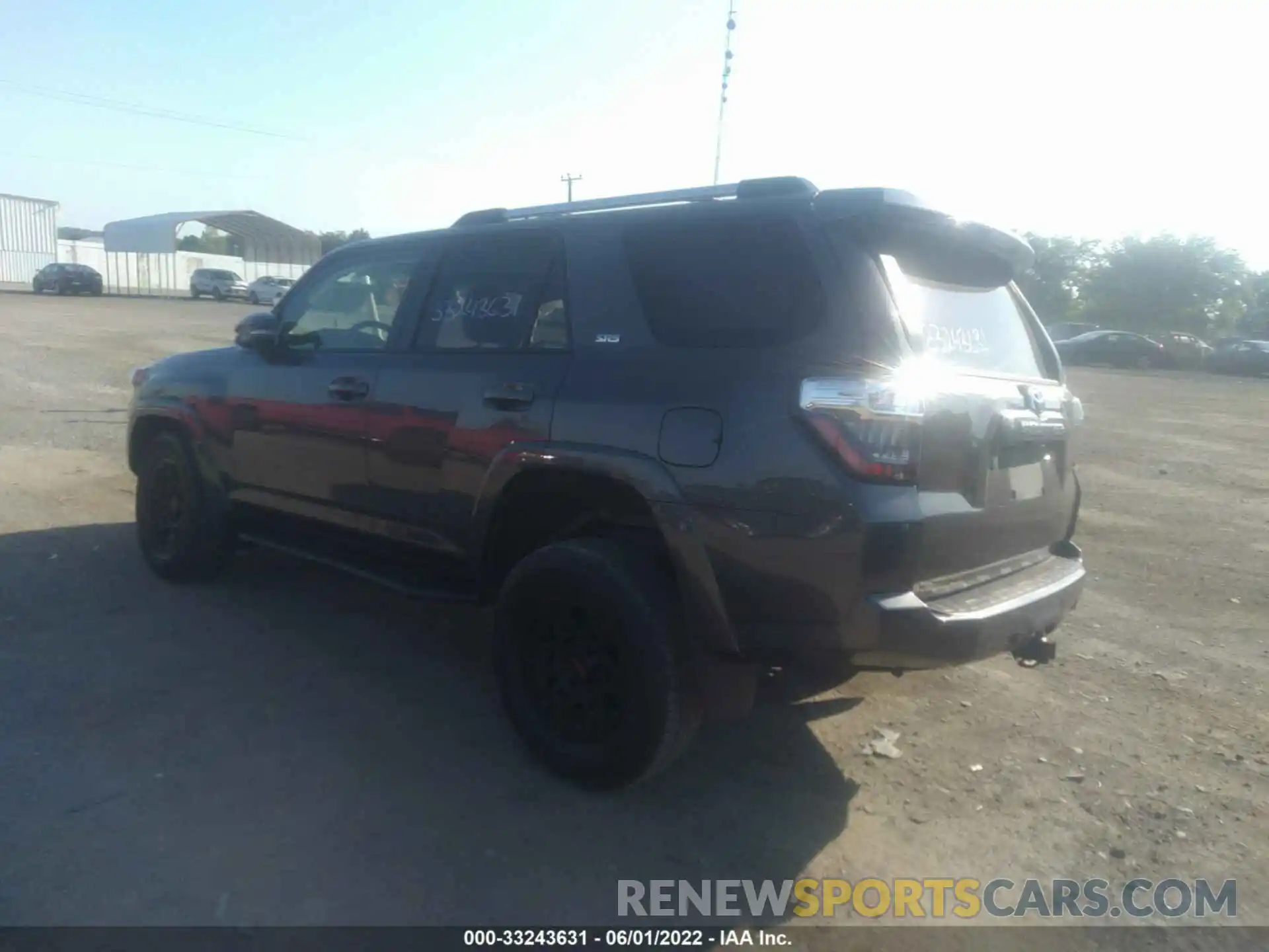 3 Photograph of a damaged car JTEBU5JR4L5761074 TOYOTA 4RUNNER 2020