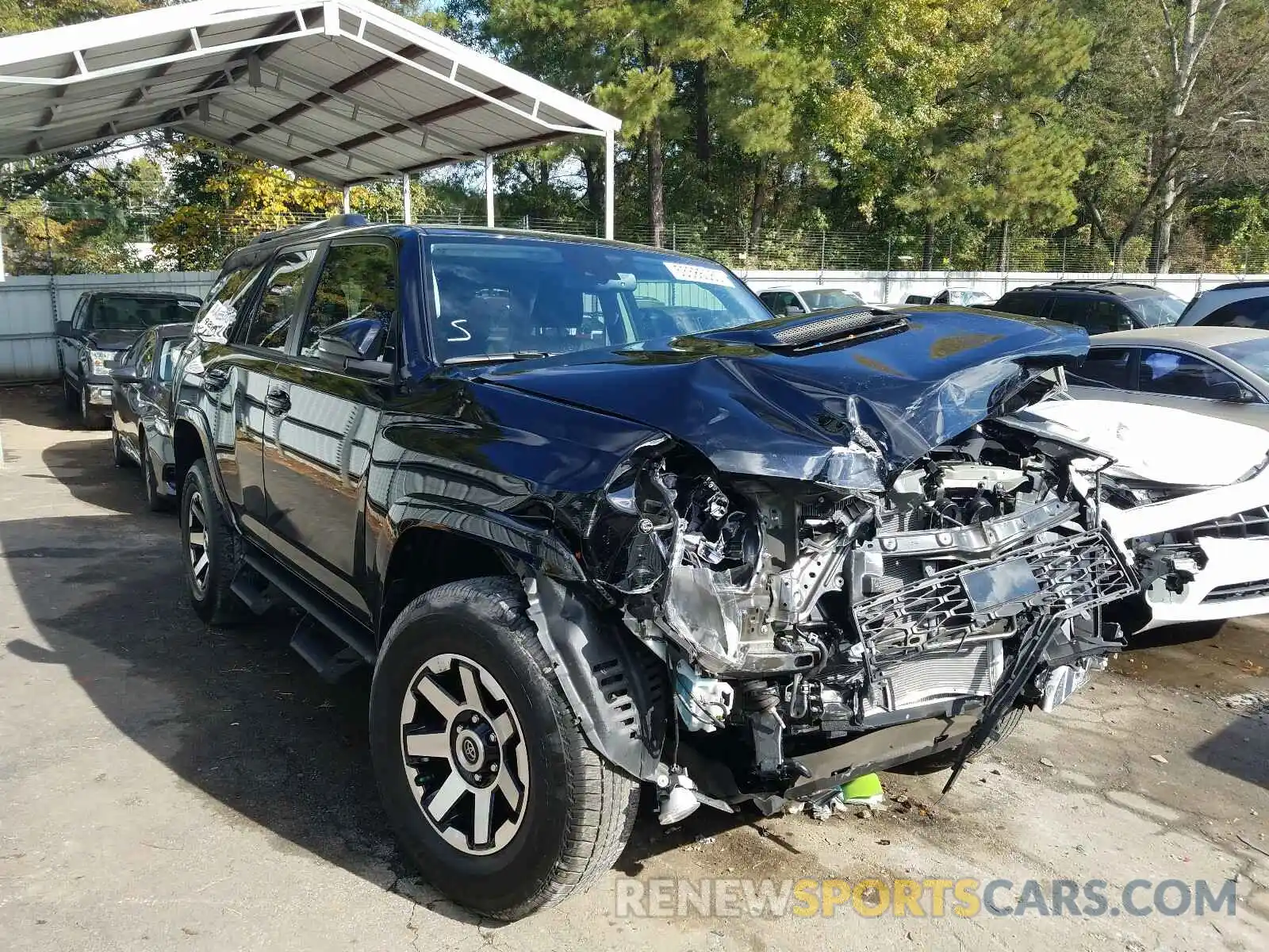 1 Photograph of a damaged car JTEBU5JR4L5764864 TOYOTA 4RUNNER 2020