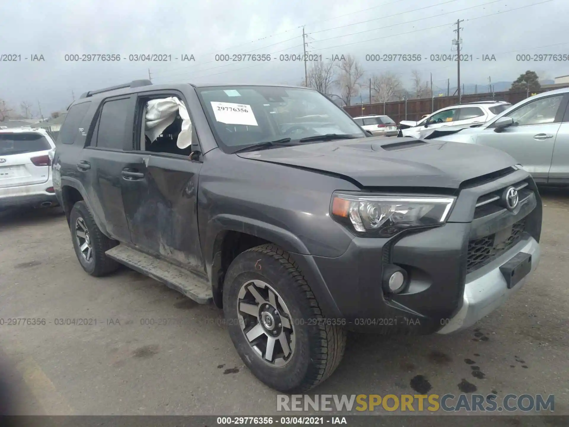 1 Photograph of a damaged car JTEBU5JR4L5795046 TOYOTA 4RUNNER 2020