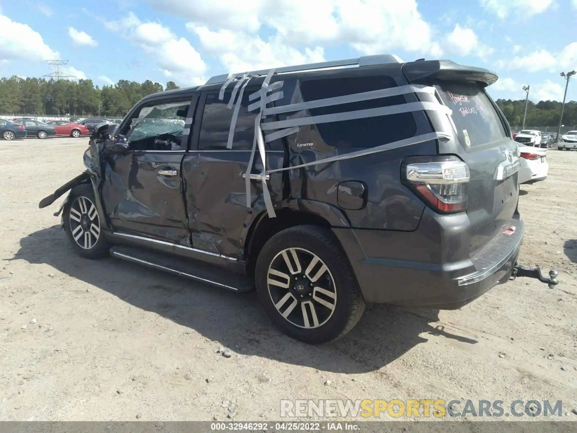 3 Photograph of a damaged car JTEBU5JR4L5807129 TOYOTA 4RUNNER 2020