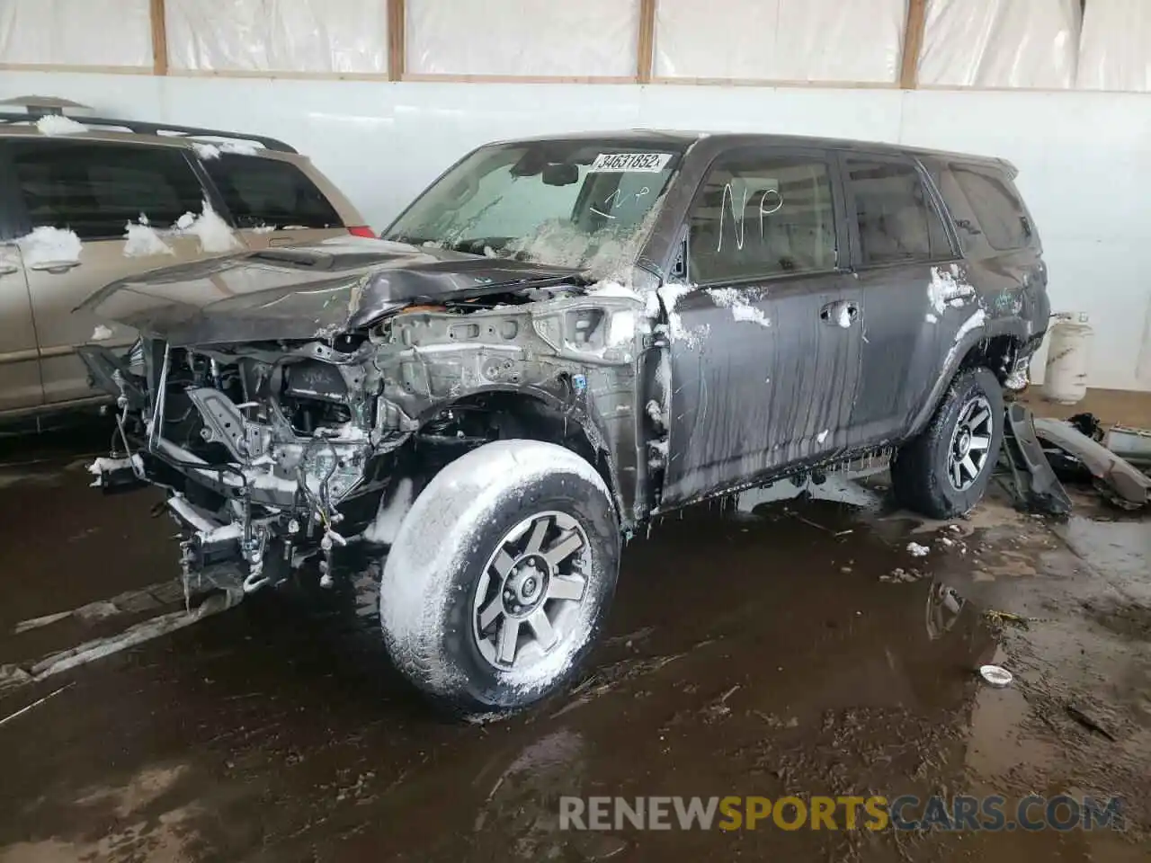 2 Photograph of a damaged car JTEBU5JR4L5825128 TOYOTA 4RUNNER 2020