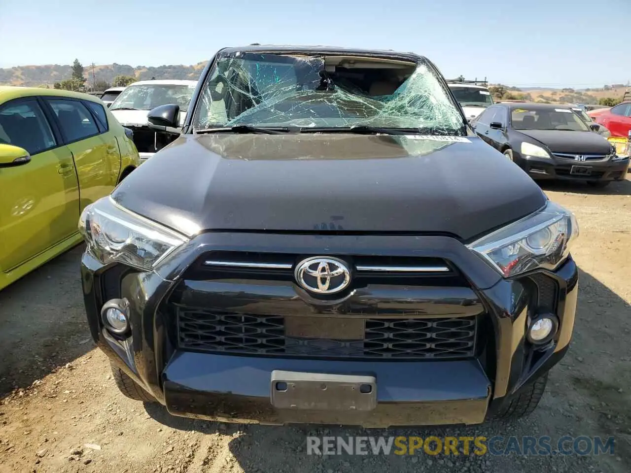 5 Photograph of a damaged car JTEBU5JR4L5830006 TOYOTA 4RUNNER 2020