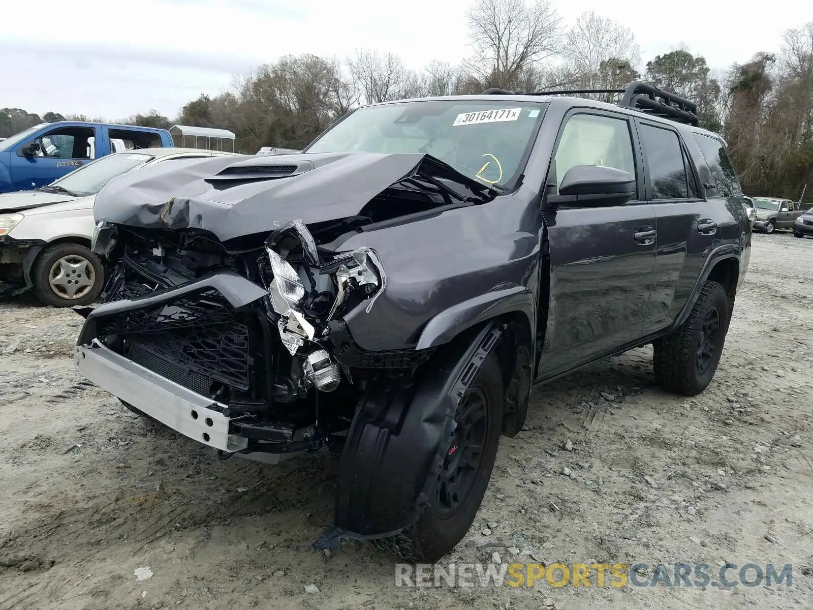 2 Photograph of a damaged car JTEBU5JR5L5741819 TOYOTA 4RUNNER 2020