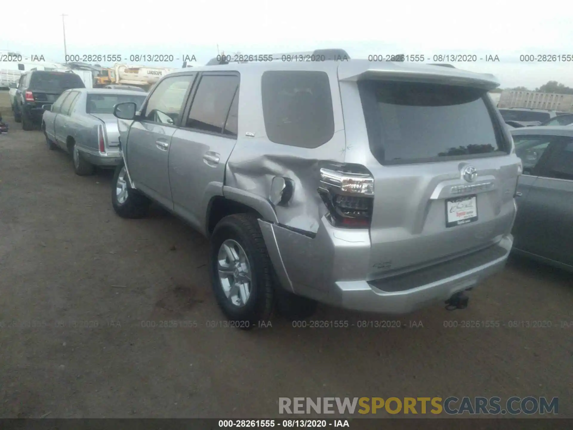 3 Photograph of a damaged car JTEBU5JR5L5760337 TOYOTA 4RUNNER 2020