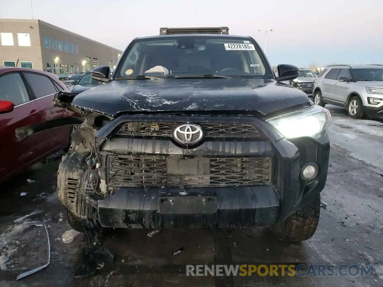 5 Photograph of a damaged car JTEBU5JR5L5761603 TOYOTA 4RUNNER 2020