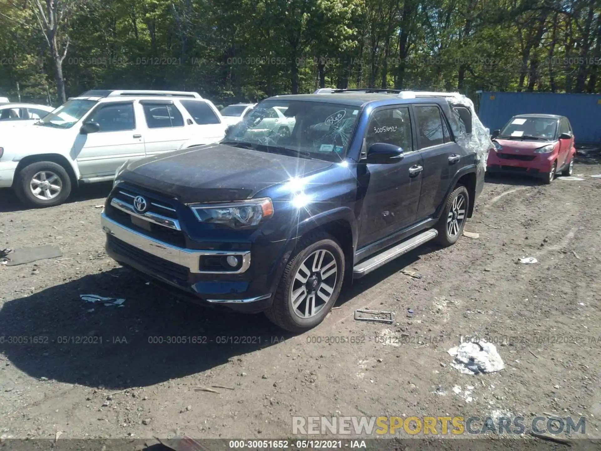 2 Photograph of a damaged car JTEBU5JR5L5767806 TOYOTA 4RUNNER 2020