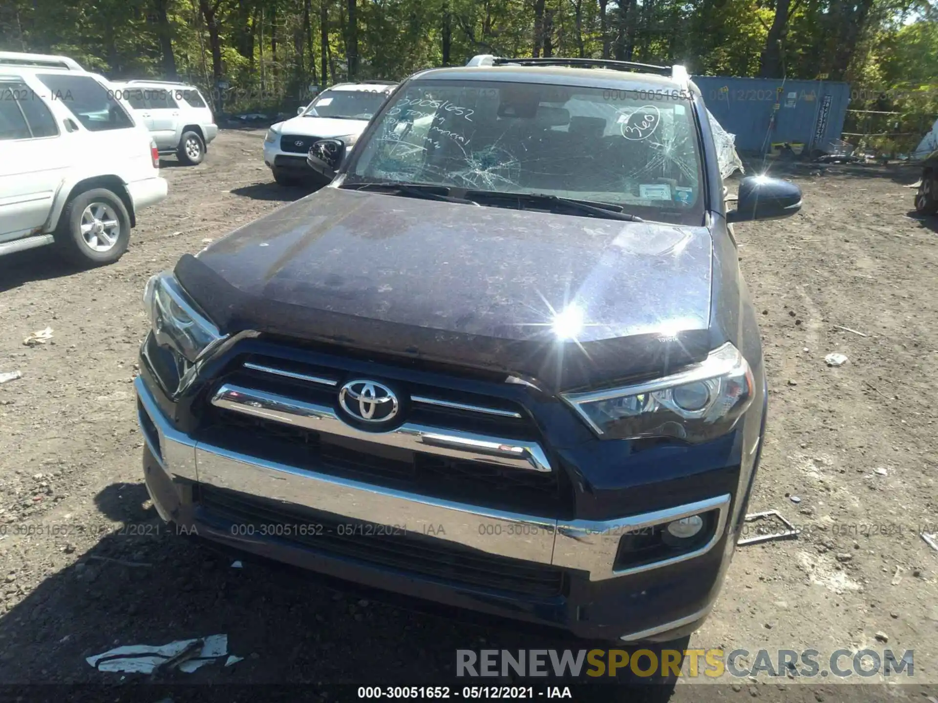 6 Photograph of a damaged car JTEBU5JR5L5767806 TOYOTA 4RUNNER 2020