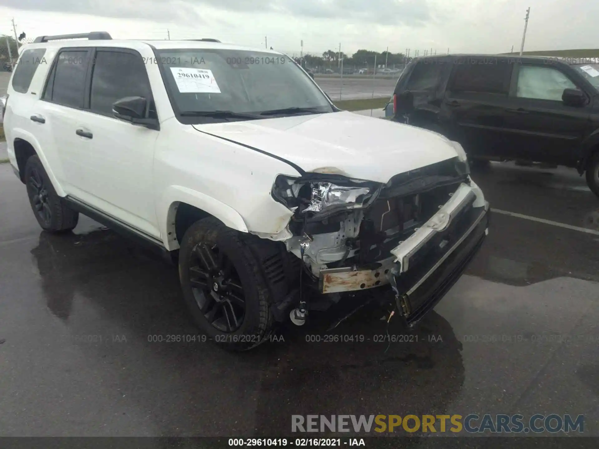 6 Photograph of a damaged car JTEBU5JR5L5773492 TOYOTA 4RUNNER 2020