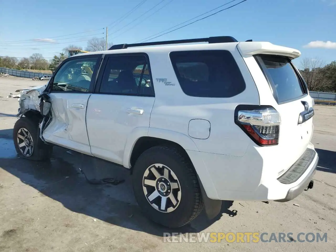 2 Photograph of a damaged car JTEBU5JR5L5775291 TOYOTA 4RUNNER 2020