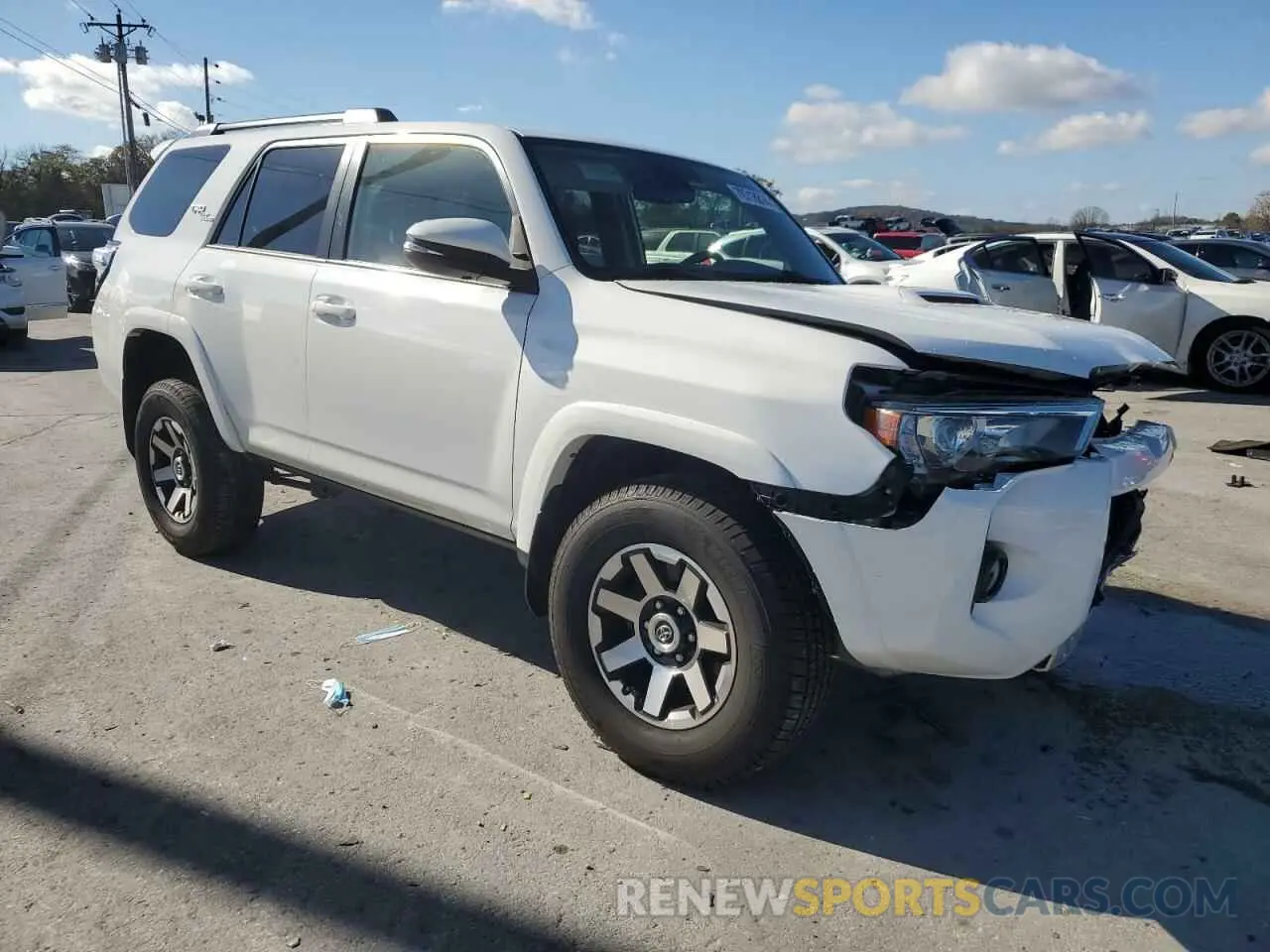 4 Photograph of a damaged car JTEBU5JR5L5775291 TOYOTA 4RUNNER 2020