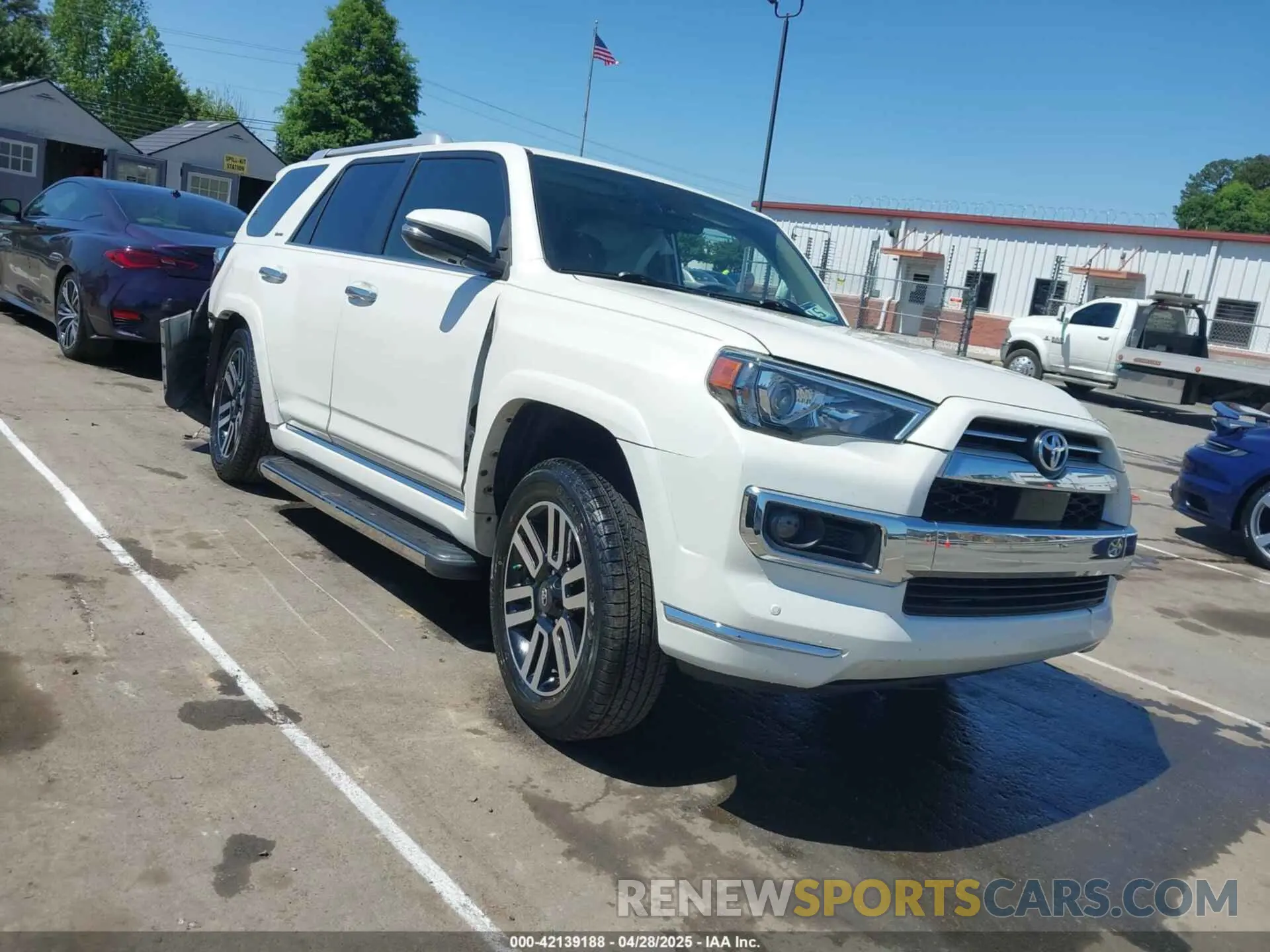 1 Photograph of a damaged car JTEBU5JR5L5779552 TOYOTA 4RUNNER 2020