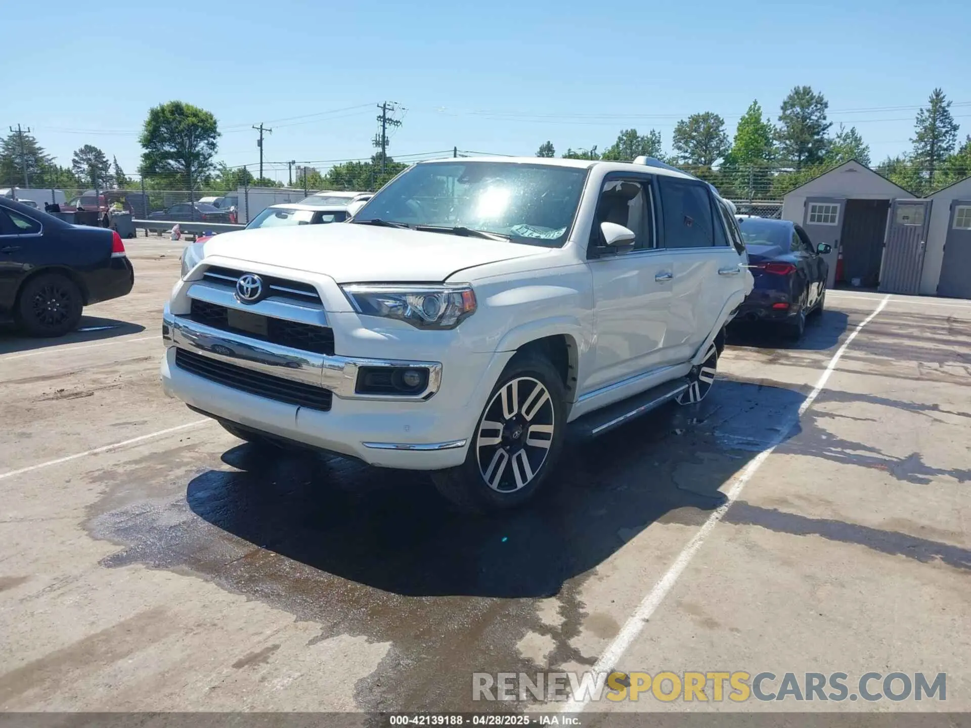2 Photograph of a damaged car JTEBU5JR5L5779552 TOYOTA 4RUNNER 2020