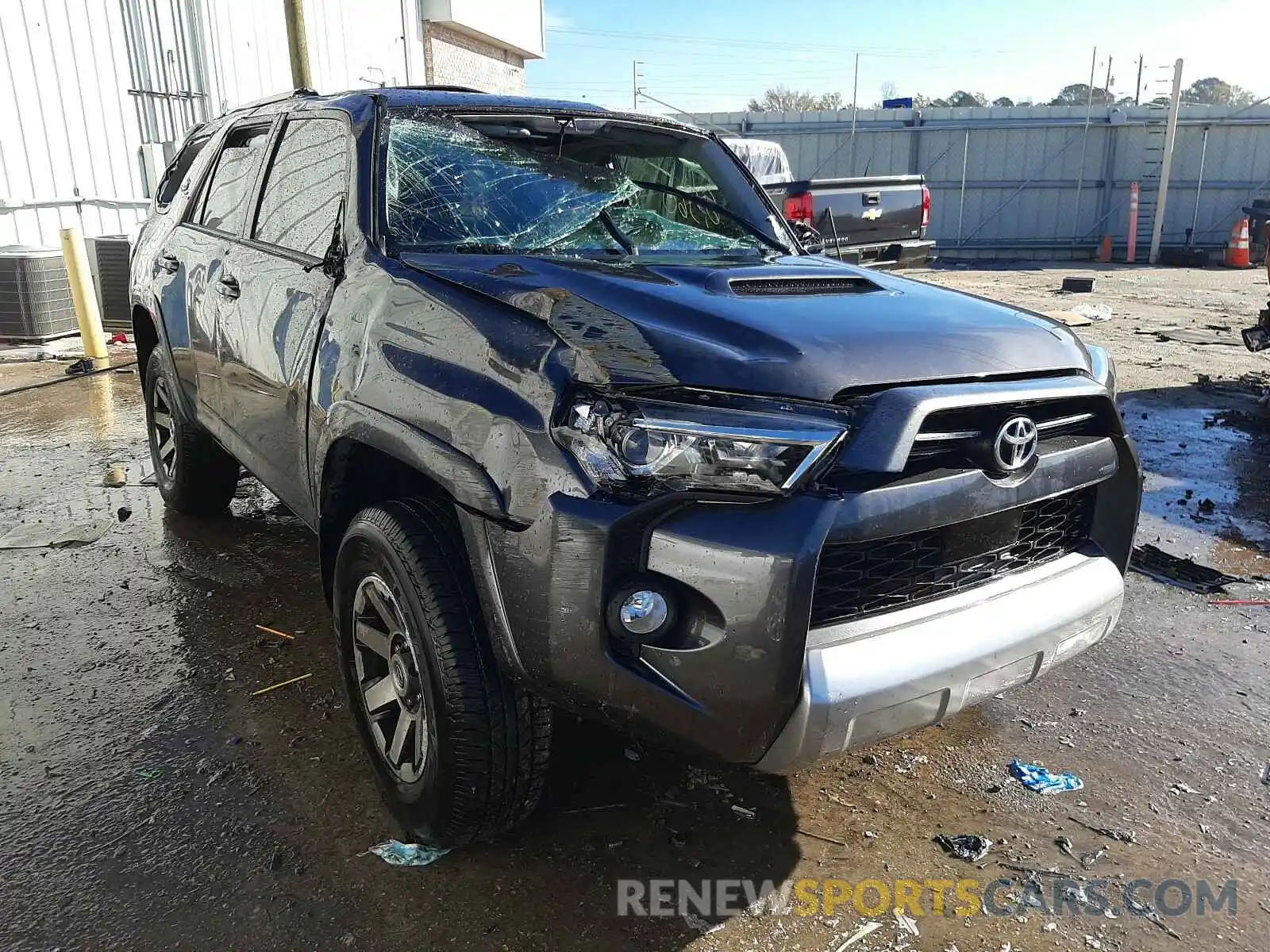 1 Photograph of a damaged car JTEBU5JR5L5781088 TOYOTA 4RUNNER 2020