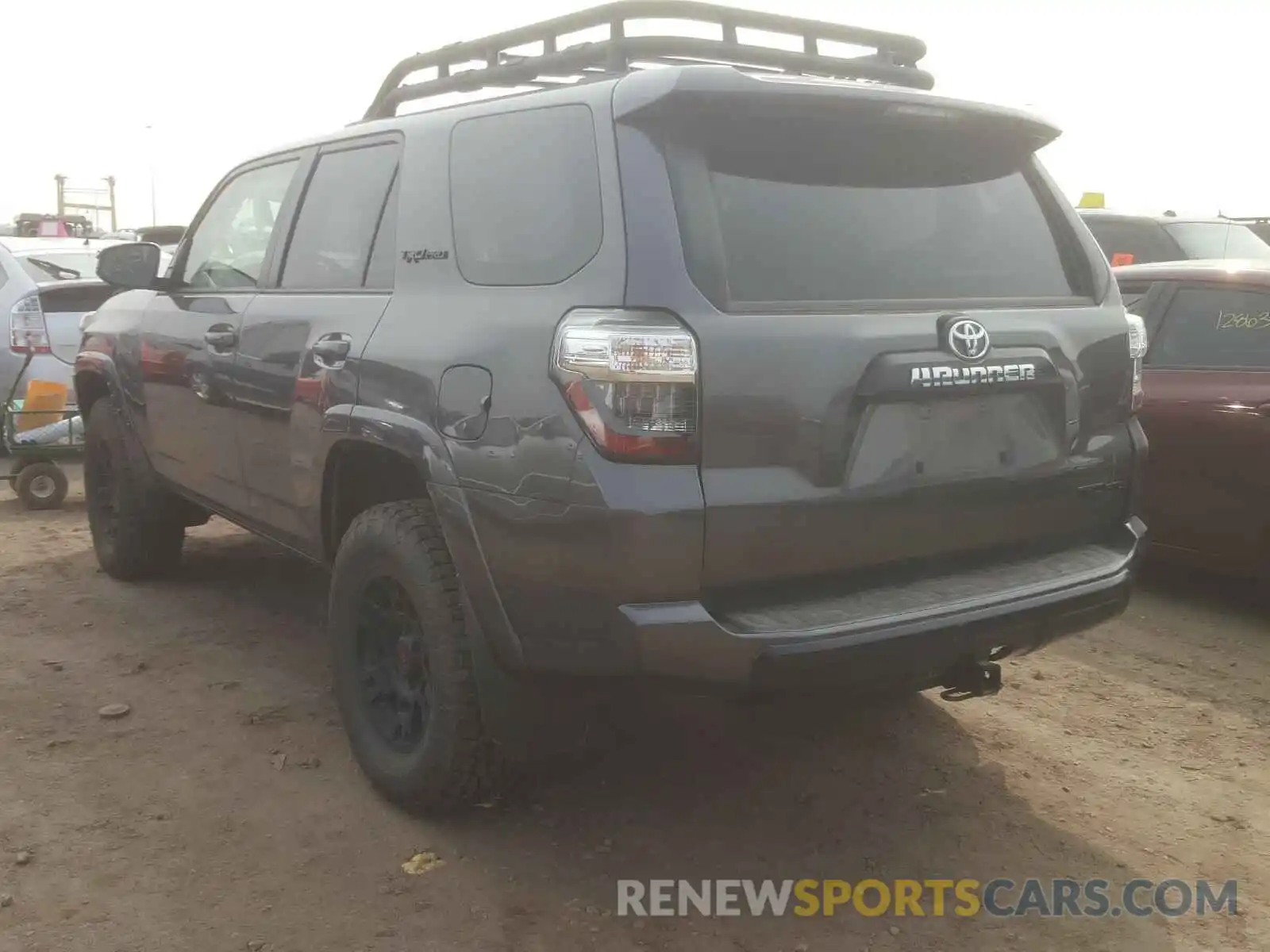 3 Photograph of a damaged car JTEBU5JR5L5790910 TOYOTA 4RUNNER 2020