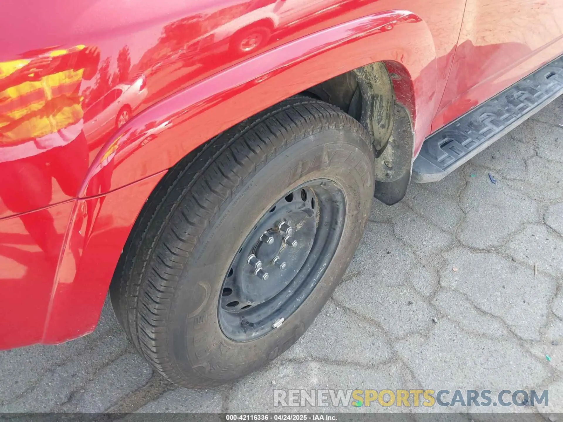 6 Photograph of a damaged car JTEBU5JR5L5801274 TOYOTA 4RUNNER 2020