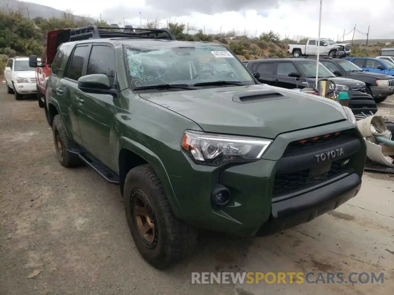 1 Photograph of a damaged car JTEBU5JR5L5819466 TOYOTA 4RUNNER 2020