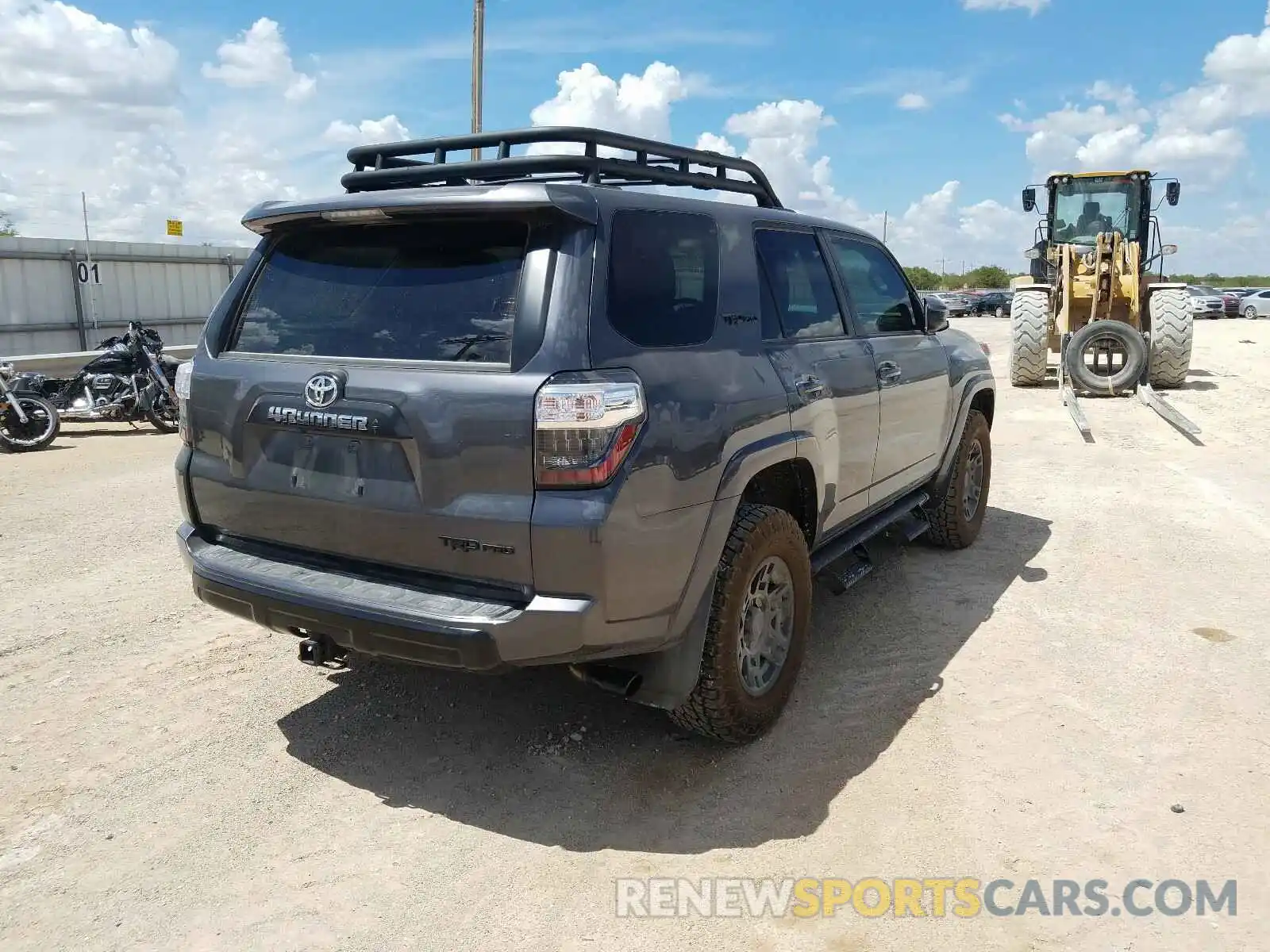 4 Photograph of a damaged car JTEBU5JR5L5820665 TOYOTA 4RUNNER 2020