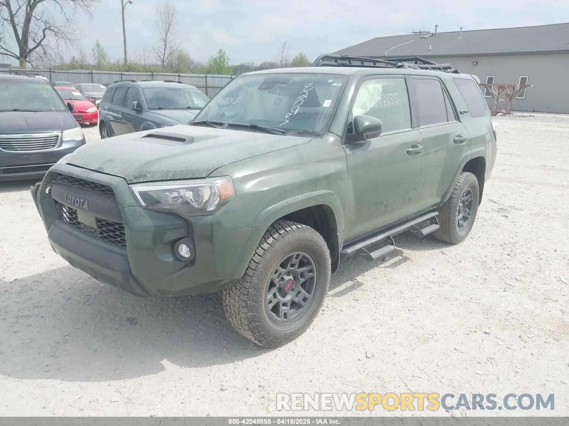 2 Photograph of a damaged car JTEBU5JR5L5820987 TOYOTA 4RUNNER 2020