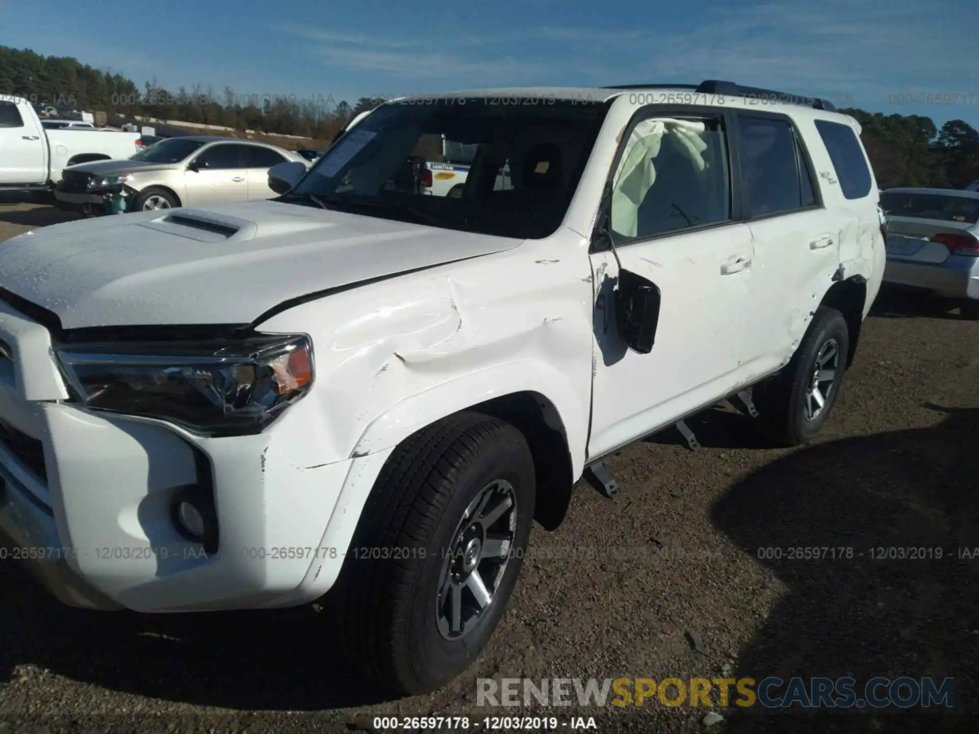 6 Photograph of a damaged car JTEBU5JR6L5745619 TOYOTA 4RUNNER 2020