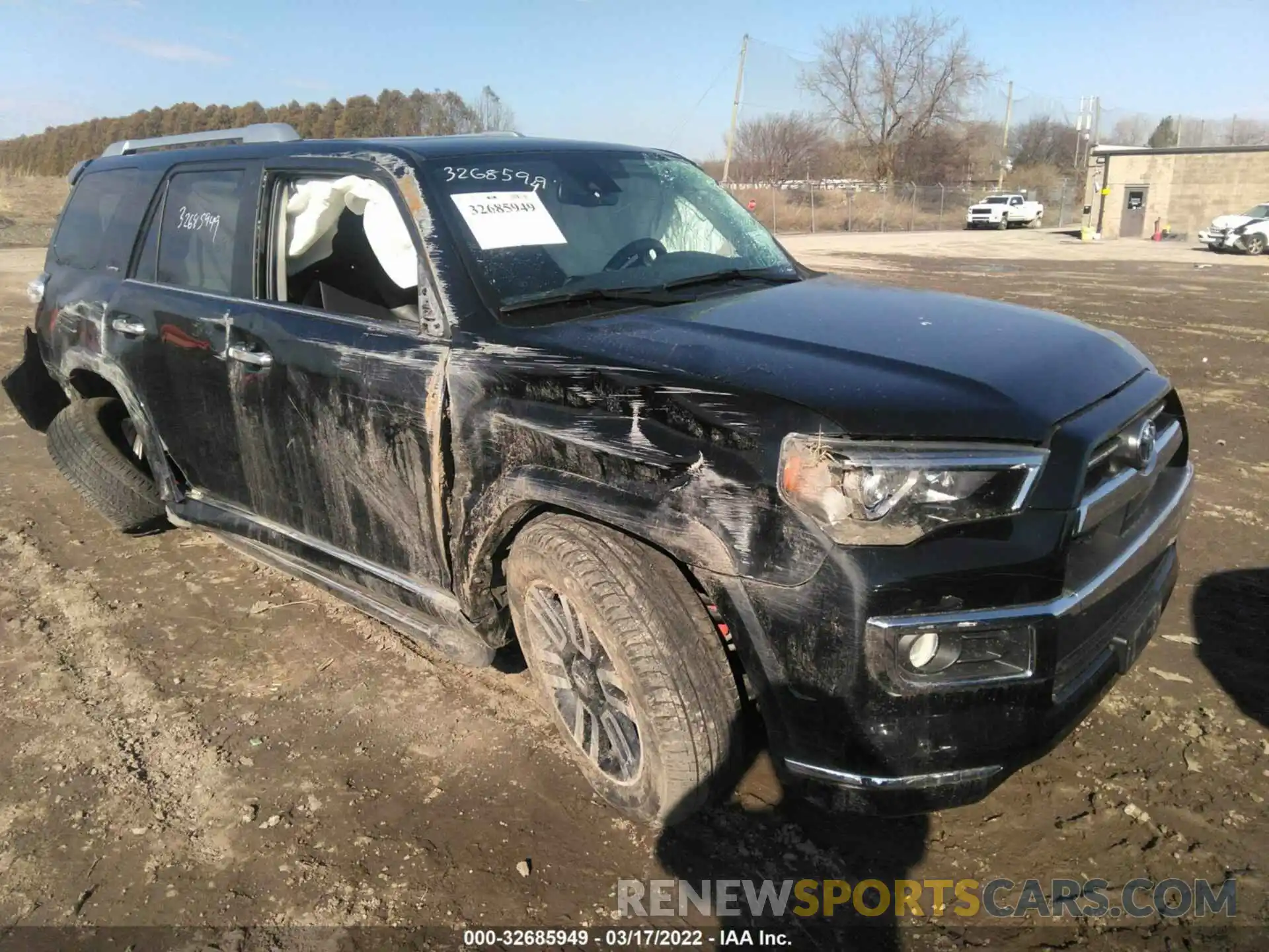 1 Photograph of a damaged car JTEBU5JR6L5753297 TOYOTA 4RUNNER 2020