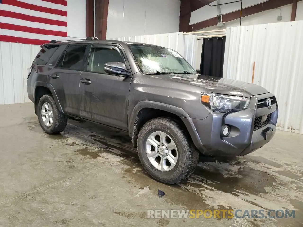 4 Photograph of a damaged car JTEBU5JR6L5759245 TOYOTA 4RUNNER 2020