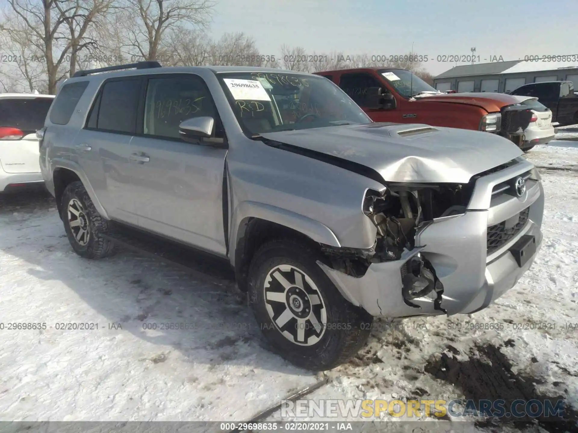 1 Photograph of a damaged car JTEBU5JR6L5788874 TOYOTA 4RUNNER 2020