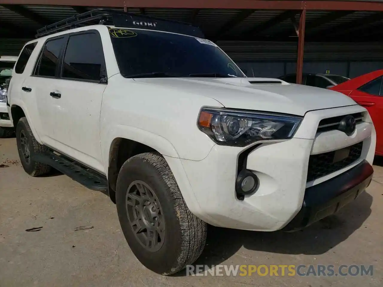 1 Photograph of a damaged car JTEBU5JR6L5809321 TOYOTA 4RUNNER 2020