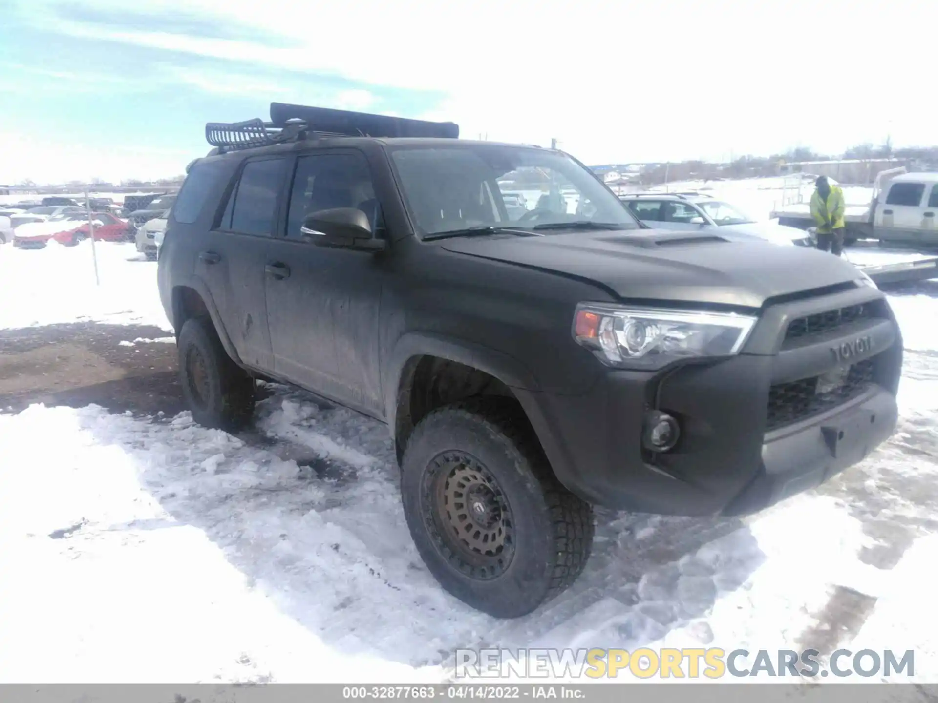 1 Photograph of a damaged car JTEBU5JR6L5835241 TOYOTA 4RUNNER 2020