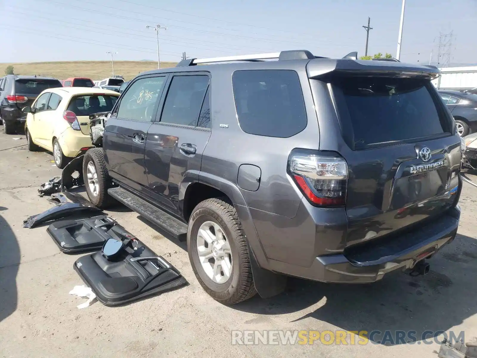 3 Photograph of a damaged car JTEBU5JR7L5751350 TOYOTA 4RUNNER 2020