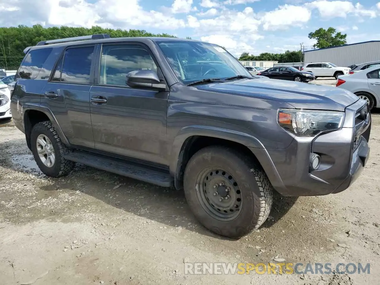 4 Photograph of a damaged car JTEBU5JR7L5754569 TOYOTA 4RUNNER 2020