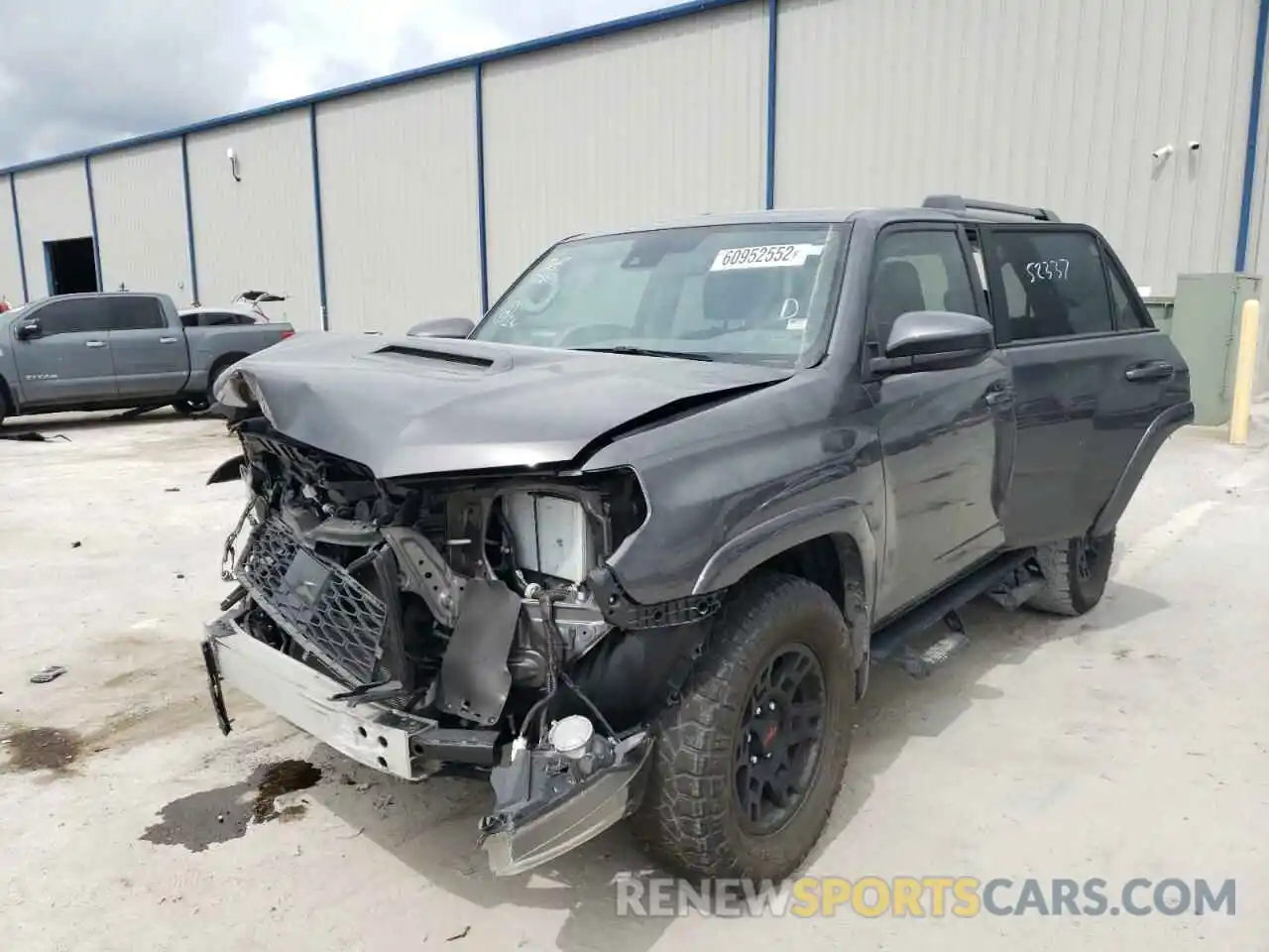 2 Photograph of a damaged car JTEBU5JR7L5769265 TOYOTA 4RUNNER 2020