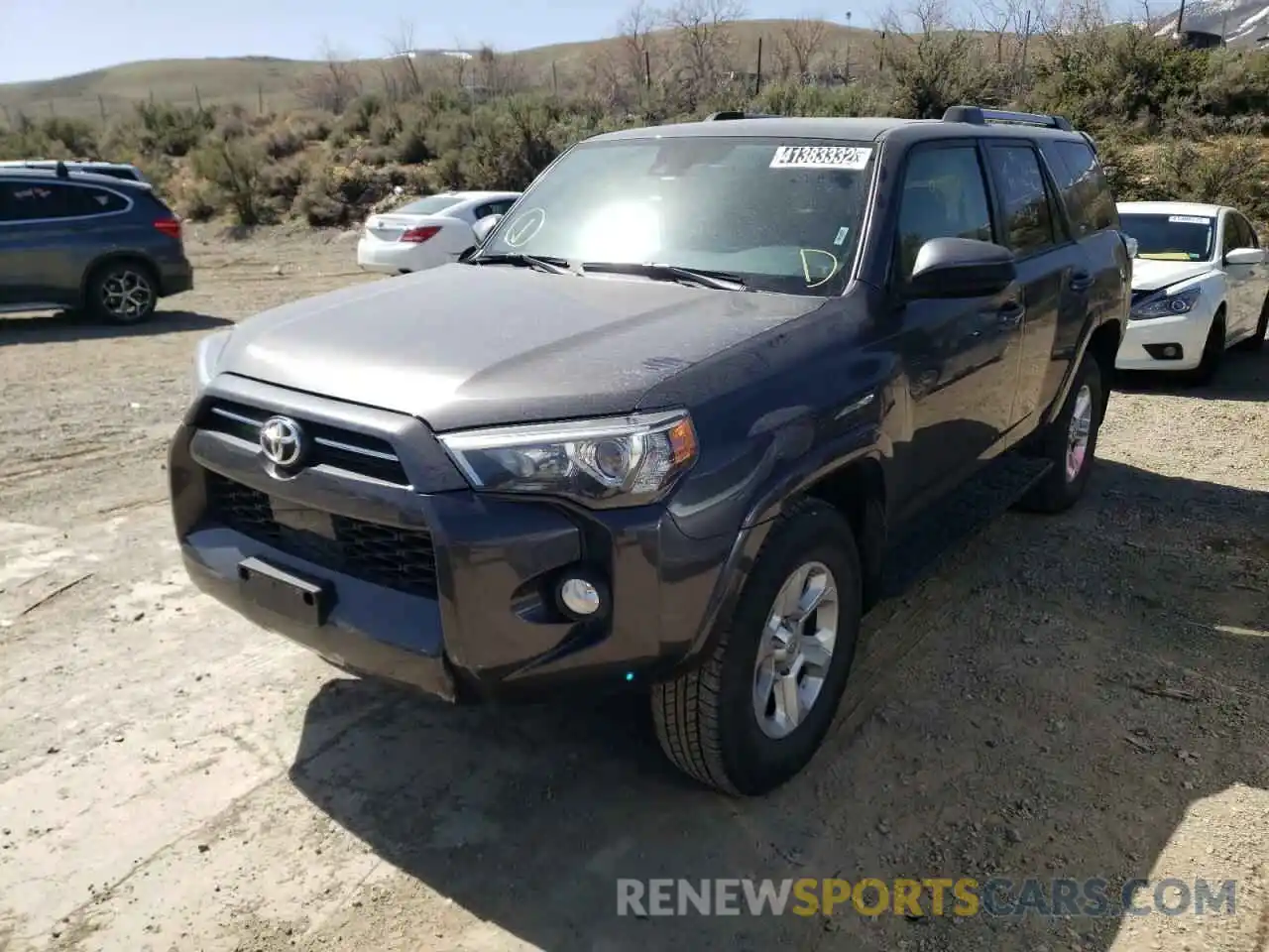 2 Photograph of a damaged car JTEBU5JR7L5769573 TOYOTA 4RUNNER 2020