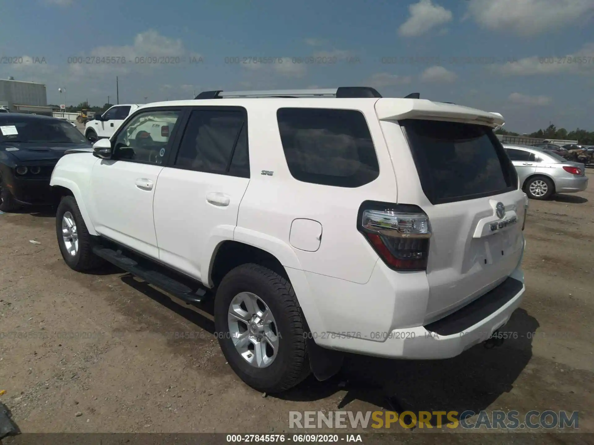 3 Photograph of a damaged car JTEBU5JR7L5770111 TOYOTA 4RUNNER 2020