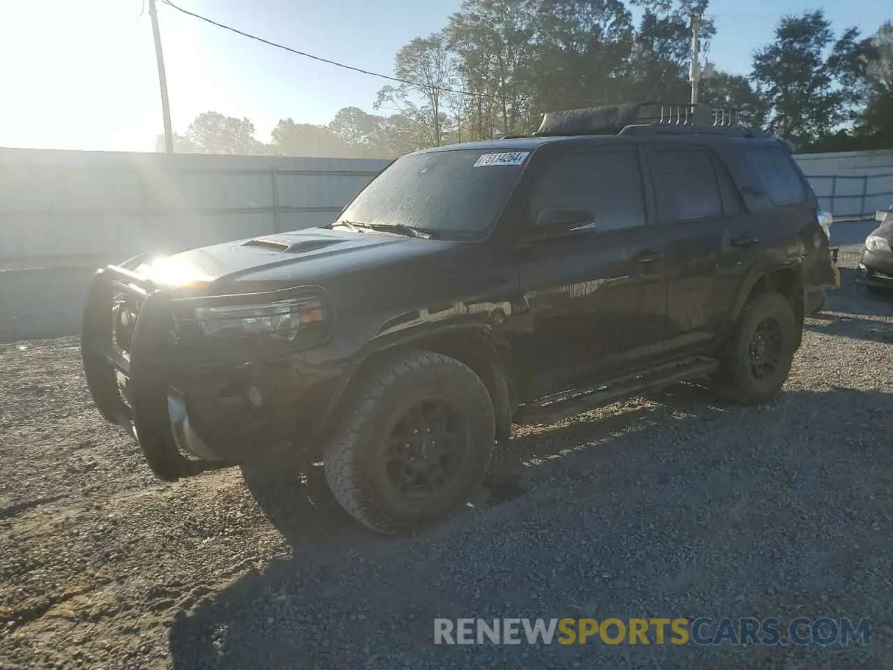 1 Photograph of a damaged car JTEBU5JR7L5770917 TOYOTA 4RUNNER 2020