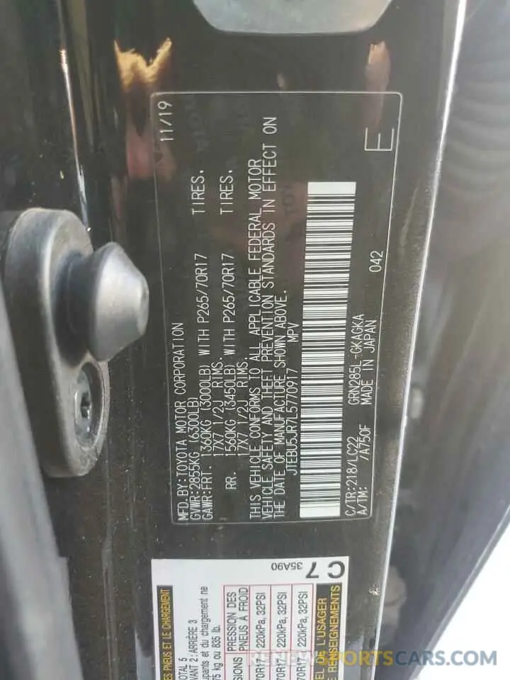 13 Photograph of a damaged car JTEBU5JR7L5770917 TOYOTA 4RUNNER 2020