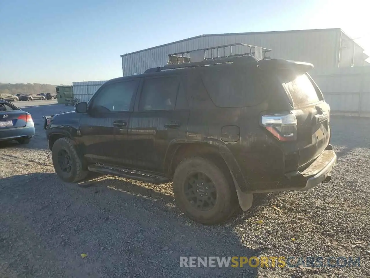 2 Photograph of a damaged car JTEBU5JR7L5770917 TOYOTA 4RUNNER 2020