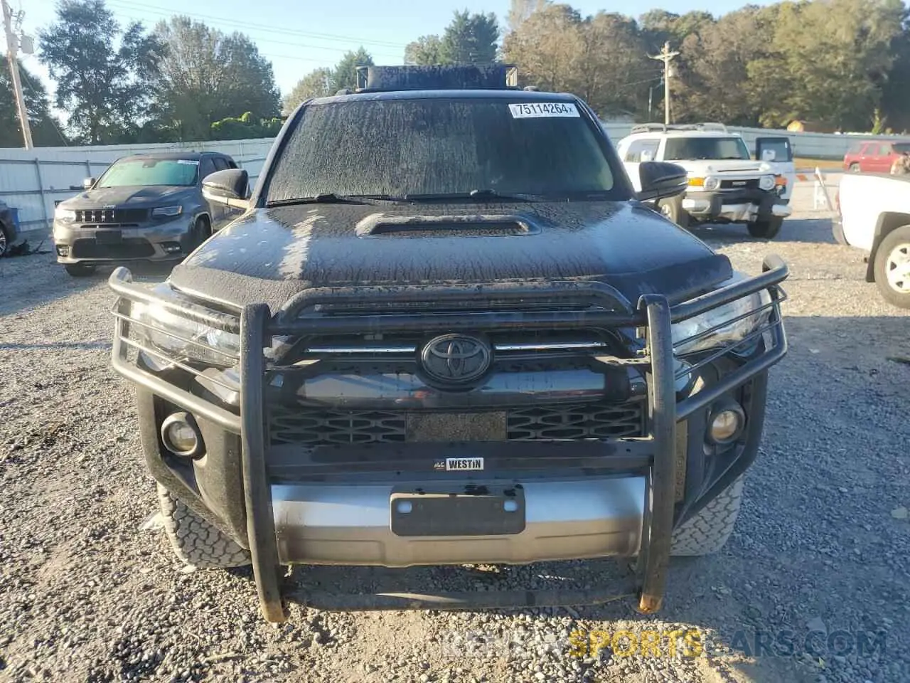 5 Photograph of a damaged car JTEBU5JR7L5770917 TOYOTA 4RUNNER 2020