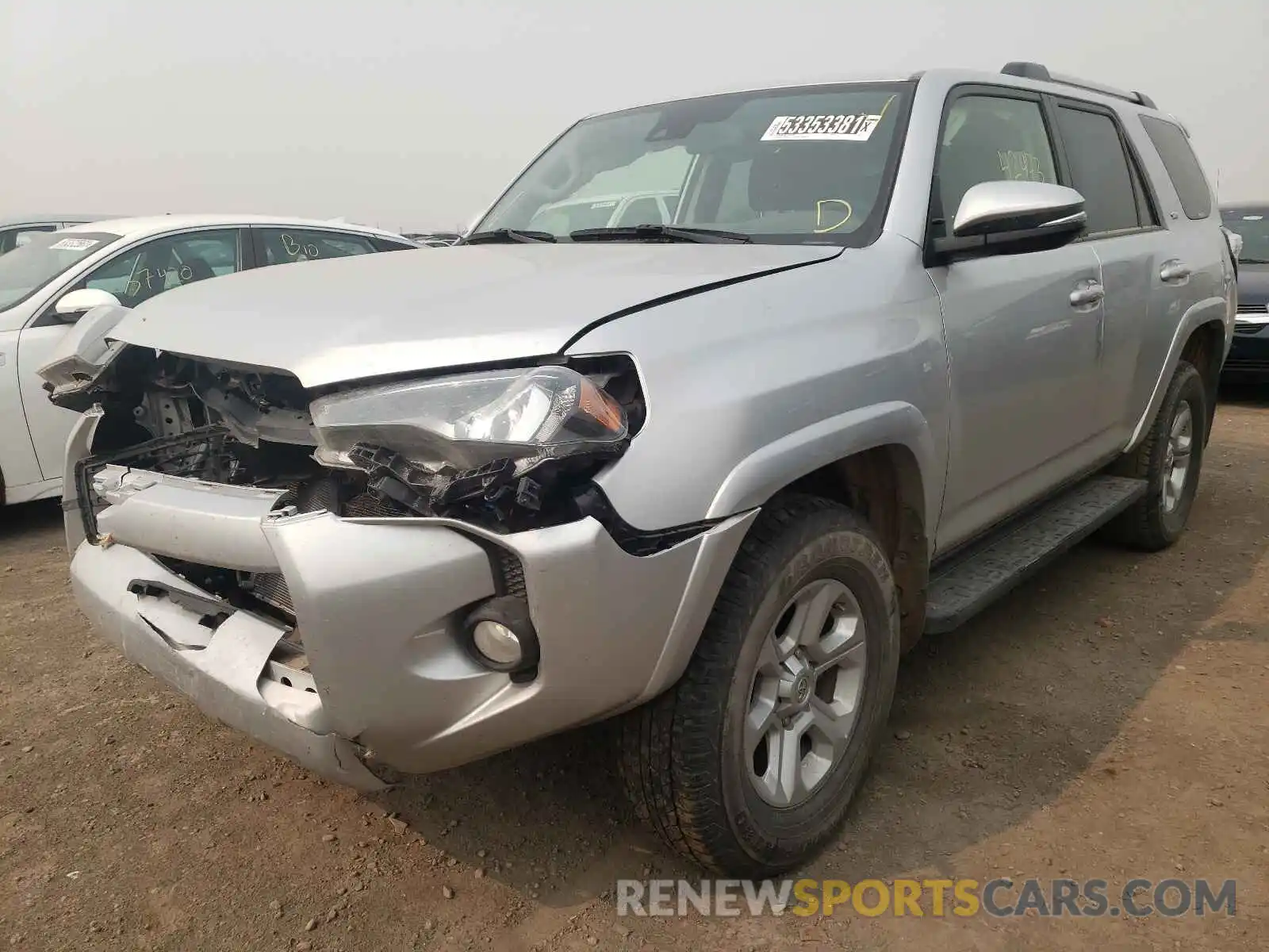 2 Photograph of a damaged car JTEBU5JR7L5772084 TOYOTA 4RUNNER 2020