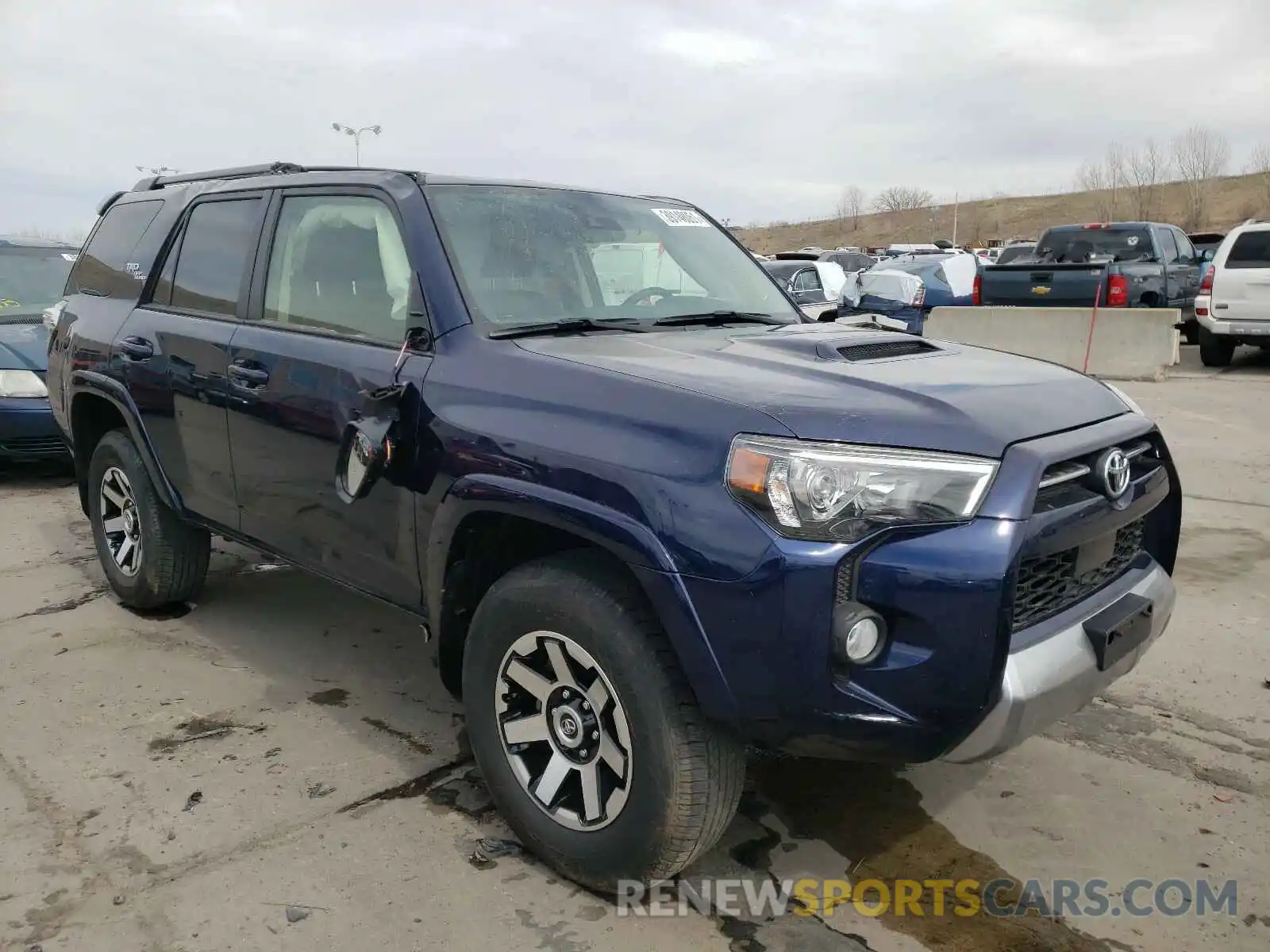 1 Photograph of a damaged car JTEBU5JR7L5793033 TOYOTA 4RUNNER 2020