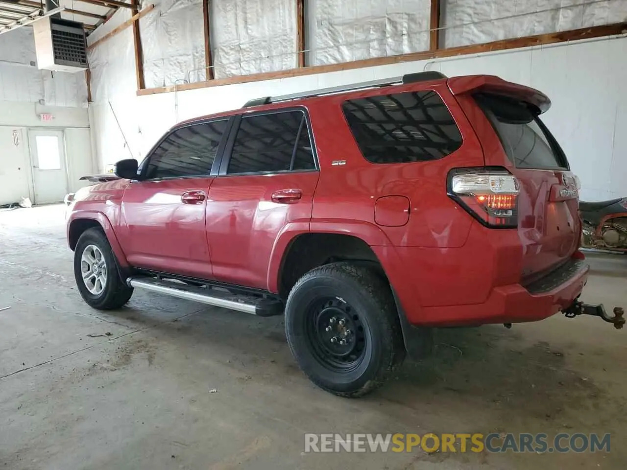 2 Photograph of a damaged car JTEBU5JR7L5805777 TOYOTA 4RUNNER 2020