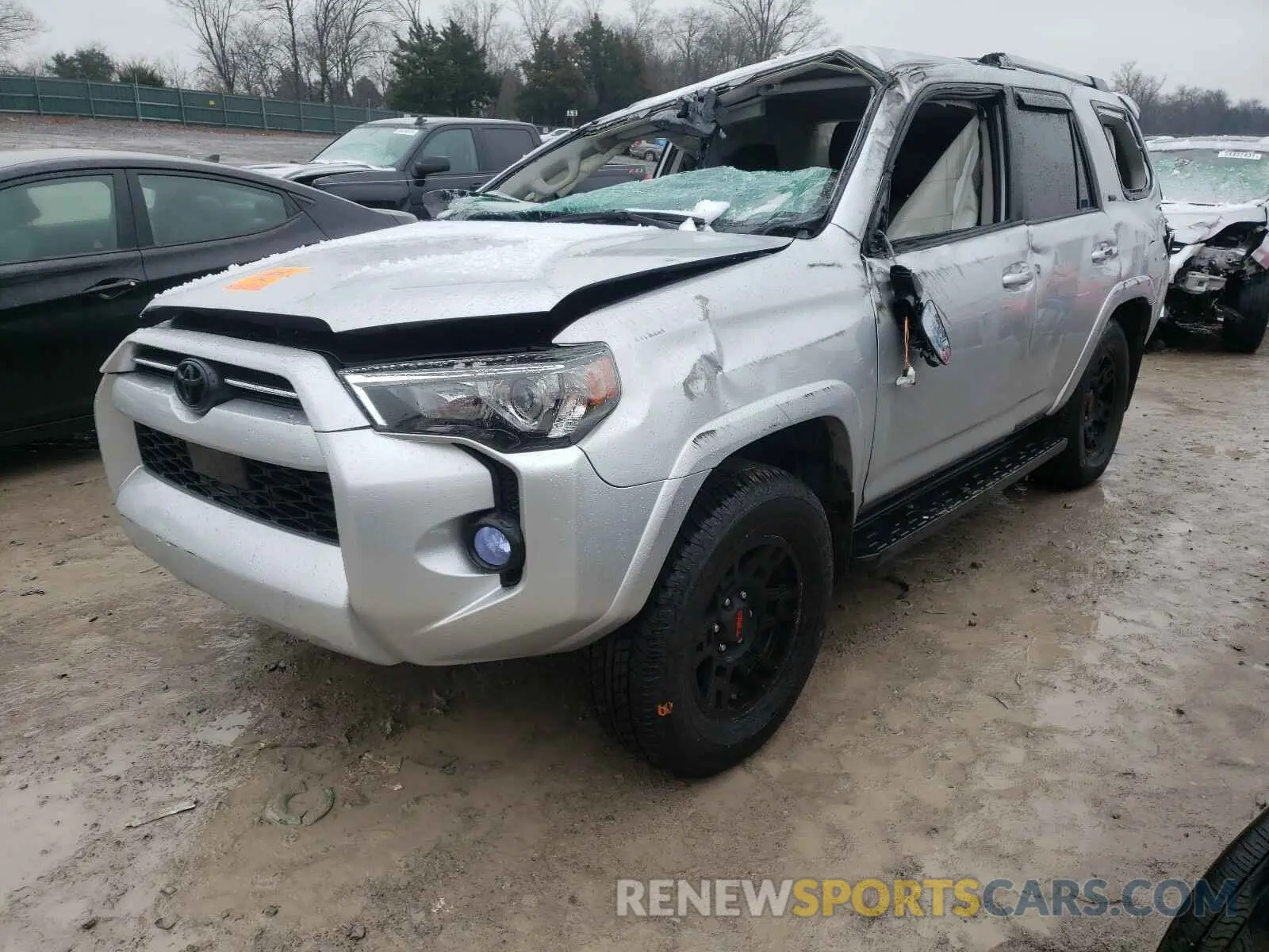 2 Photograph of a damaged car JTEBU5JR7L5807237 TOYOTA 4RUNNER 2020