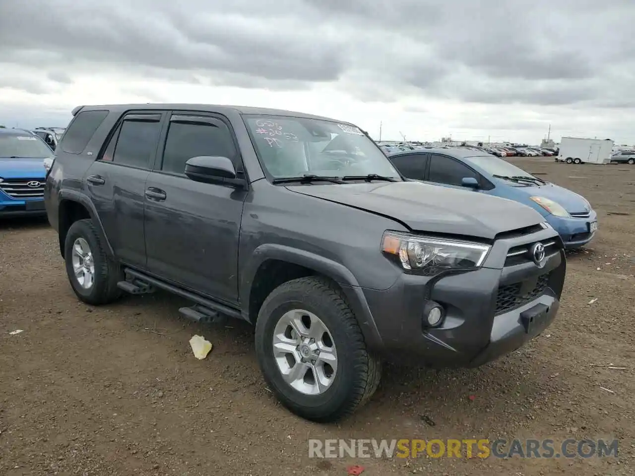 1 Photograph of a damaged car JTEBU5JR8L5754628 TOYOTA 4RUNNER 2020