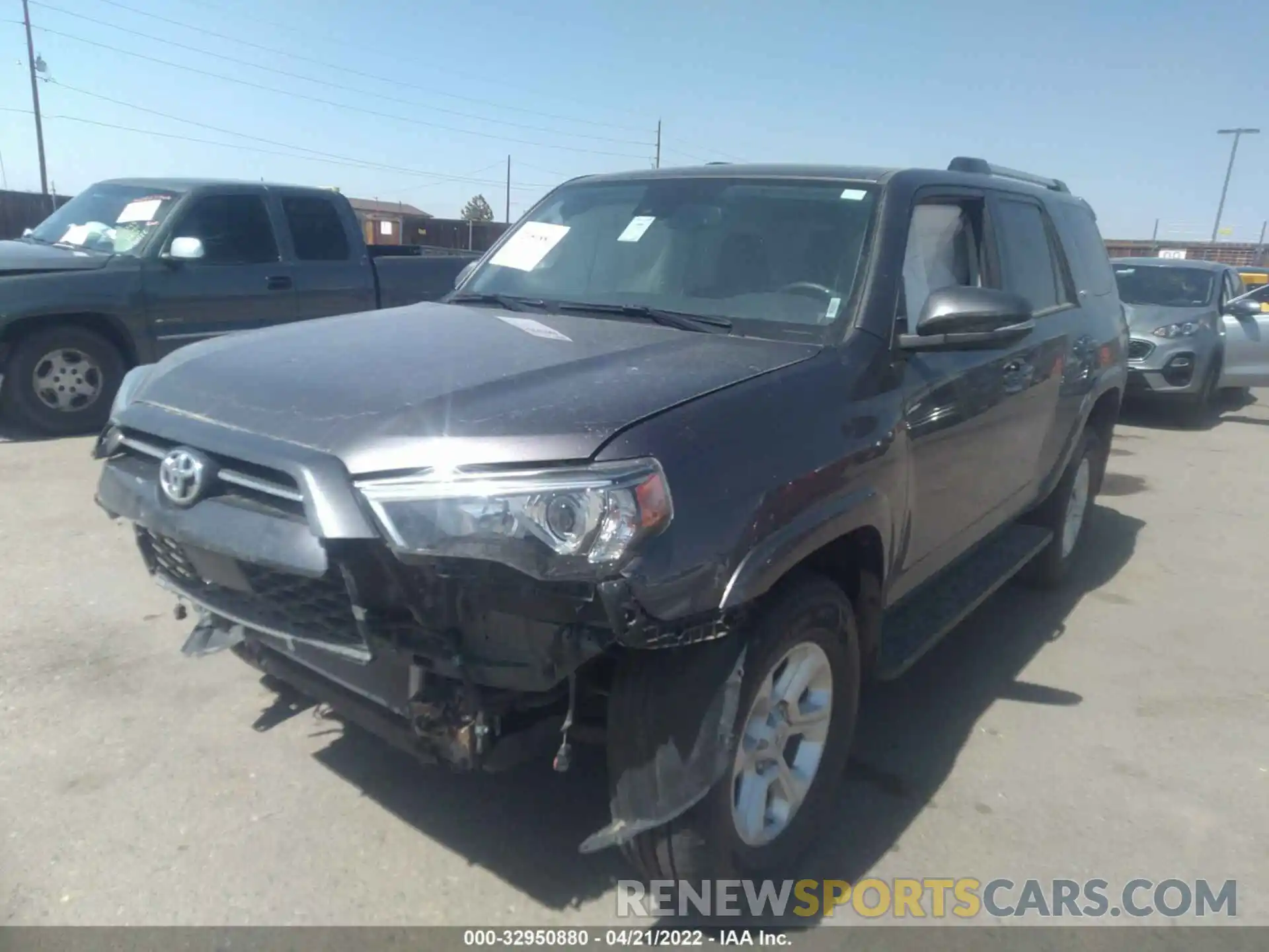 2 Photograph of a damaged car JTEBU5JR8L5777777 TOYOTA 4RUNNER 2020