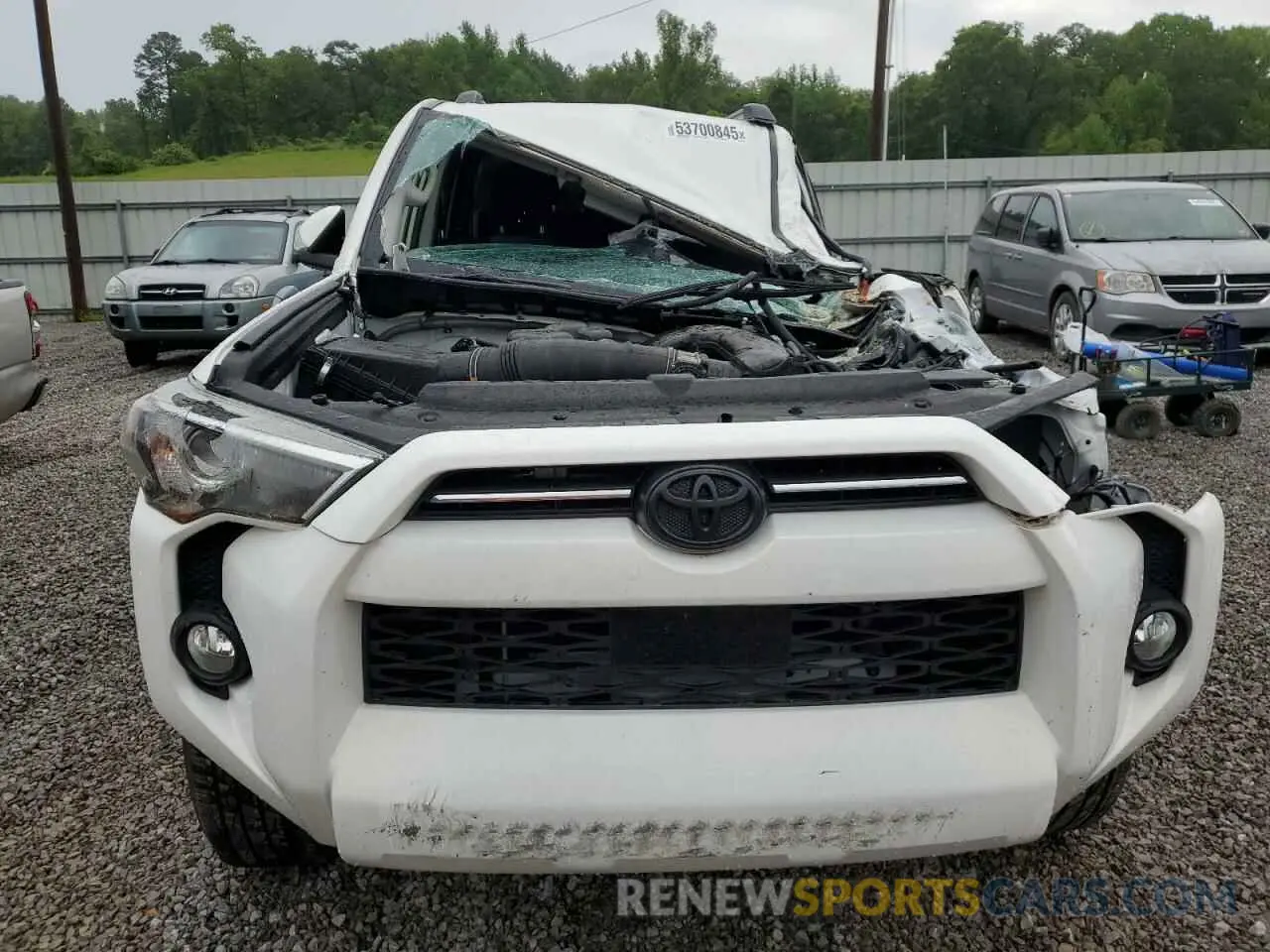 5 Photograph of a damaged car JTEBU5JR8L5782834 TOYOTA 4RUNNER 2020