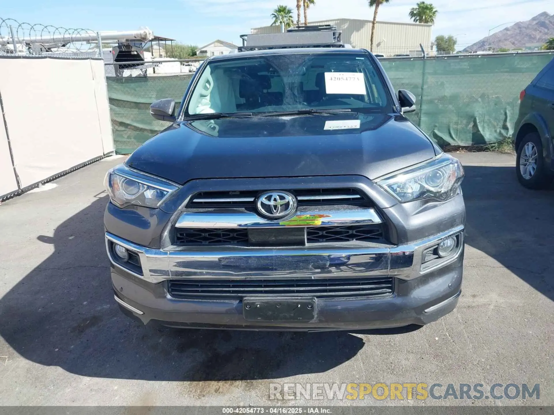 11 Photograph of a damaged car JTEBU5JR8L5837301 TOYOTA 4RUNNER 2020