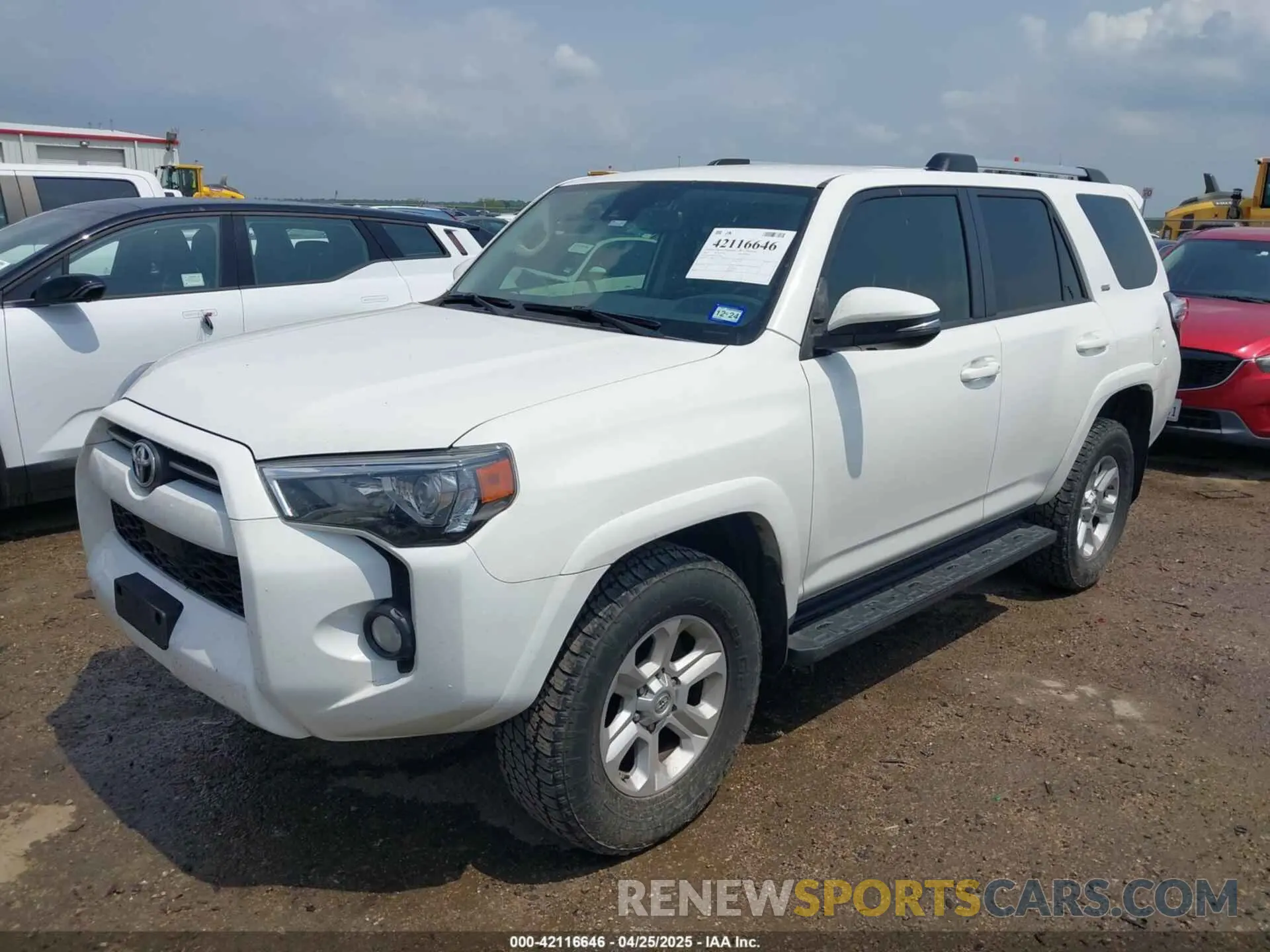 2 Photograph of a damaged car JTEBU5JR9L5738969 TOYOTA 4RUNNER 2020