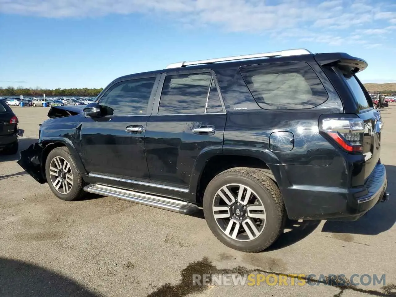 2 Photograph of a damaged car JTEBU5JR9L5757425 TOYOTA 4RUNNER 2020