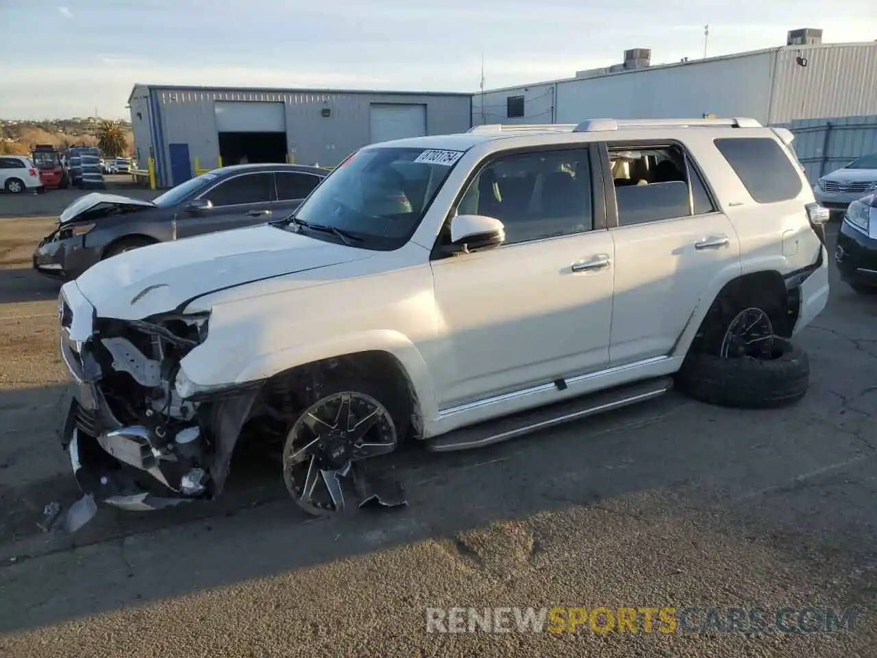 1 Photograph of a damaged car JTEBU5JR9L5759904 TOYOTA 4RUNNER 2020