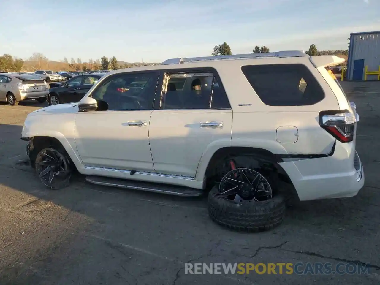 2 Photograph of a damaged car JTEBU5JR9L5759904 TOYOTA 4RUNNER 2020